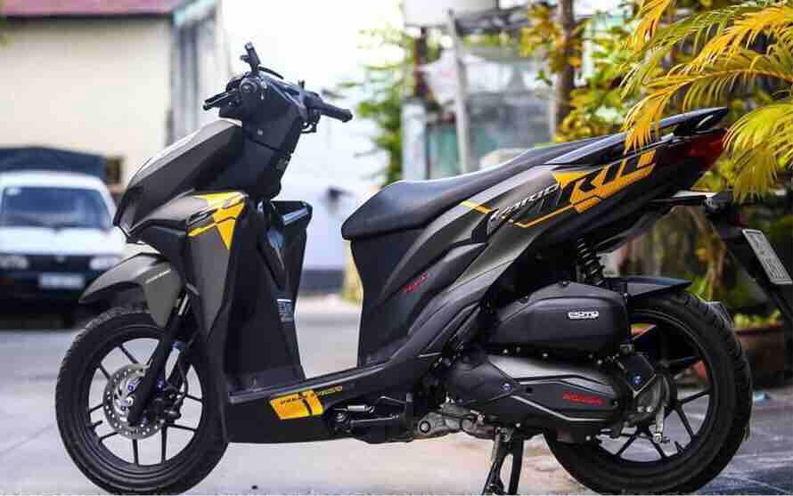 Tem rời vario 150 xám vàng 2018