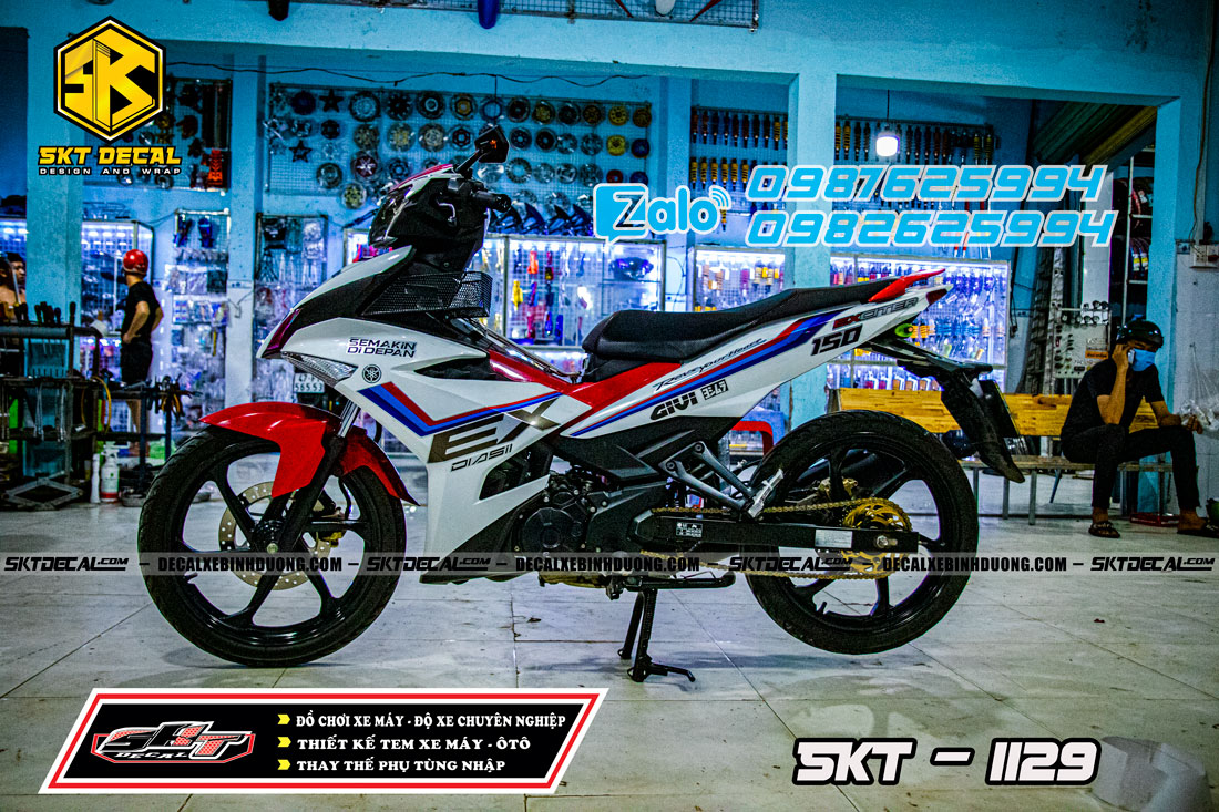 tem trùm exciter 150 đỏ đen trắng chó agv