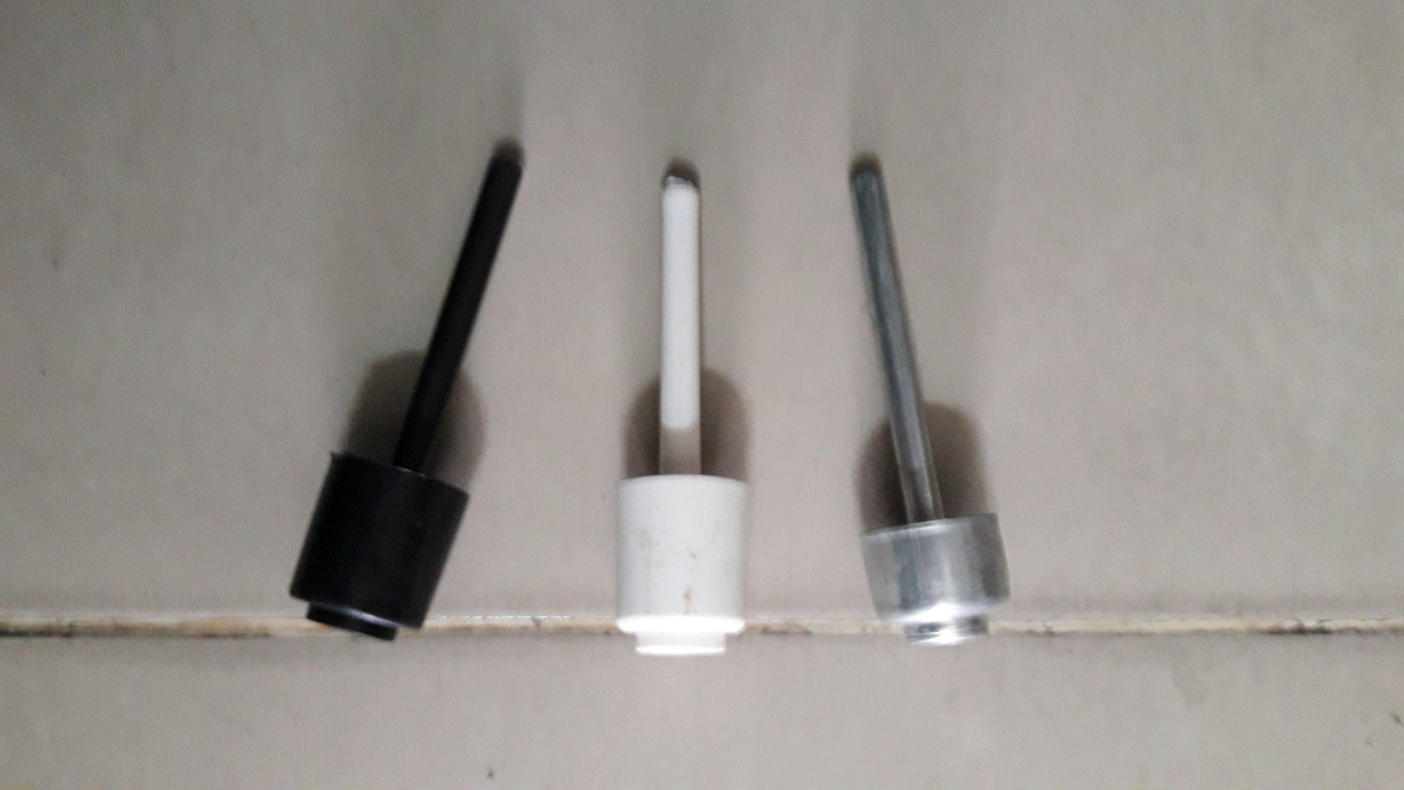 Dù gạt gối máy may 1kim