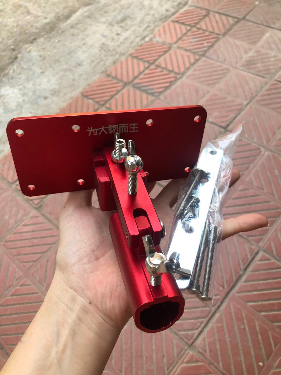 Pass giữa gắn thùng , gắn ghế câu đài