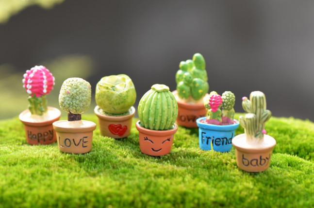 Phụ kiện trang trí tiểu cảnh: Mẫu chậu cây * 2 chi tiết