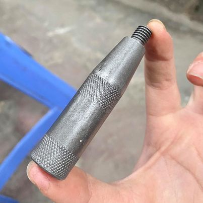 vam đột xích tải vam đột xích century