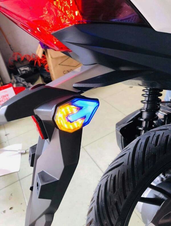 Đèn Xi Nhan Mũi Tên Vario - 051