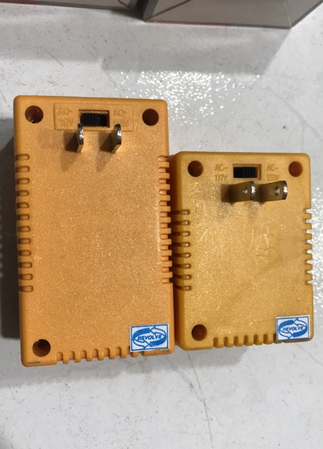 Cục đổi nguồn 220v---110v 100W 80W