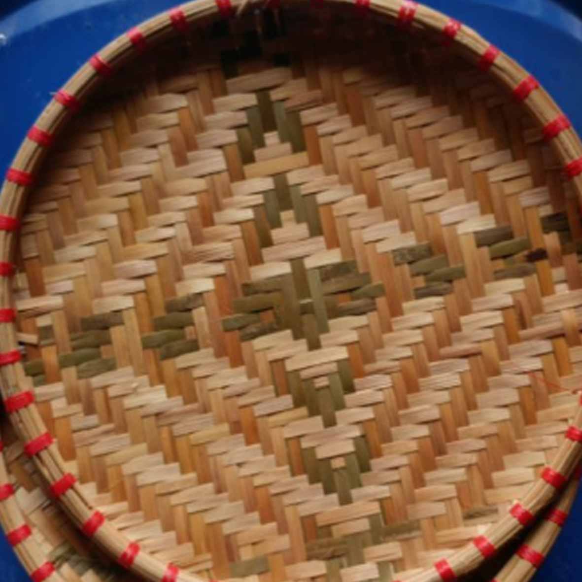 Mẹt tre đan 30cm