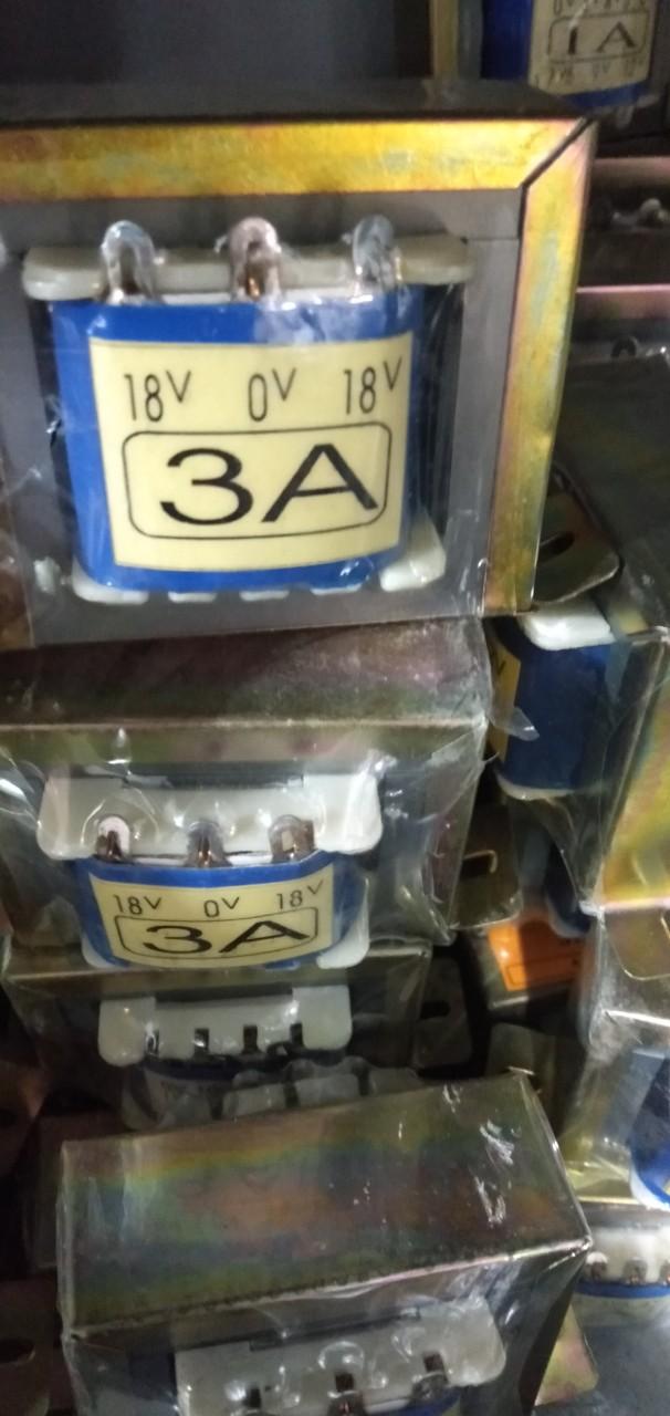 Biến áp 3A đối xứng 18v