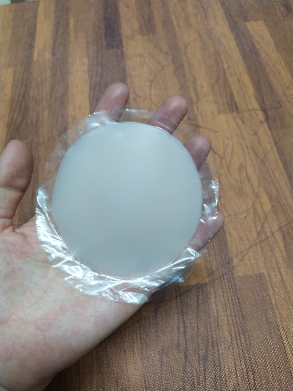 Lẻ 2 miếng dán ti silicon tàng hình, miếng dán ngực silicon hình tròn