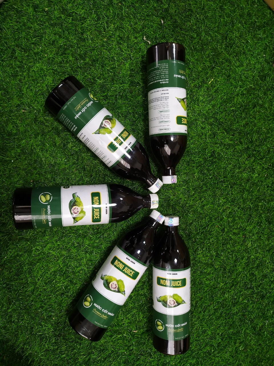 Nước cốt trái nhàu Noni Green chai 1000ml