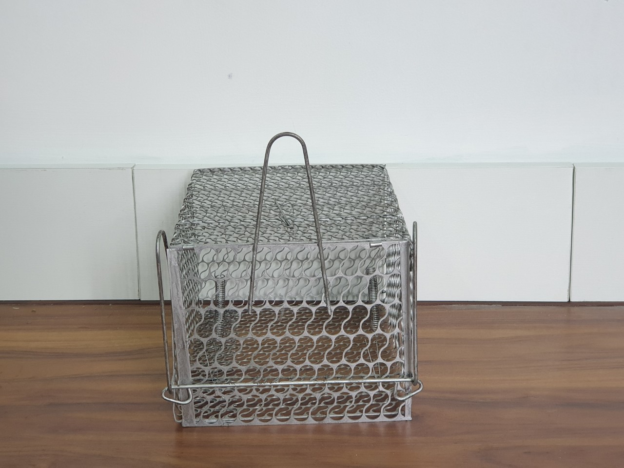 Bẫy lồng chuột sắt KT: 25x18x14 cm (có thể tái sử dụng nhiều lần)