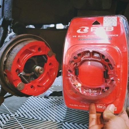 BỐ THẮNG MÁ PHANH ĐĨA RCB  XE TAY GA CLICK - AIRBLADE  110 - SCR - LEAD 110 CC   HÀNG CHÍNH HÃNG RACING BOY