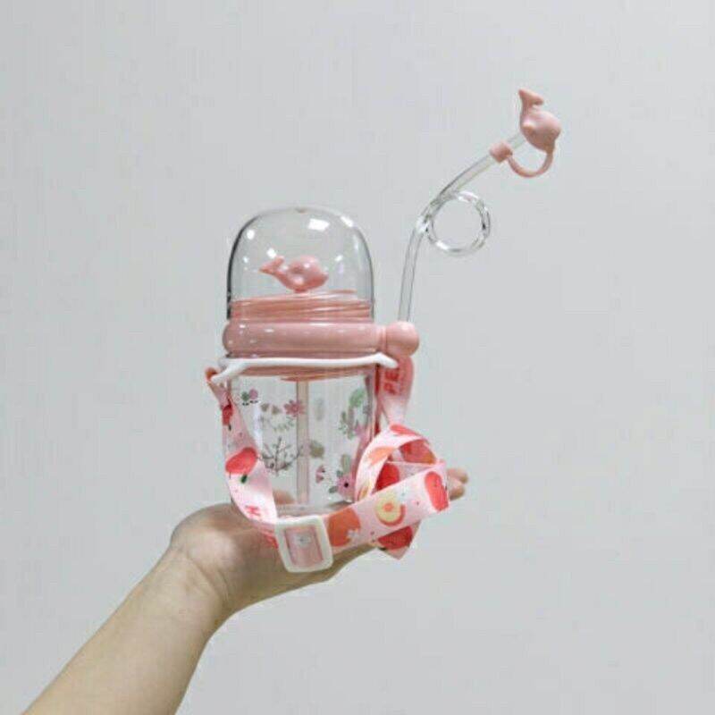 bình đựng nước cá voi cho bé