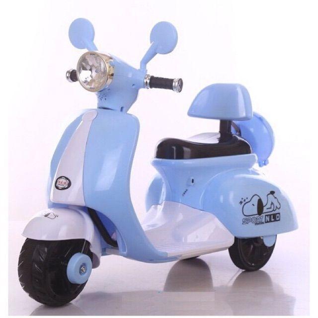 XE MÁY ĐIỆN VESPA SÀNH ĐIỆU CHO BÉ