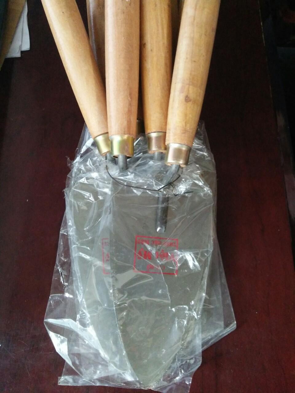 Bay làm vườn ,làm hồ