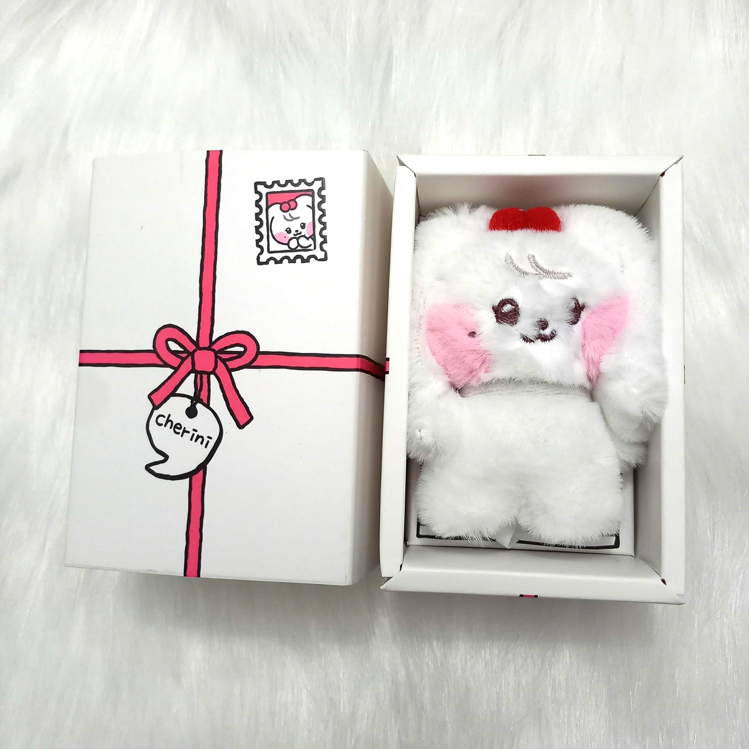 Official Doll MINIVE- IVE