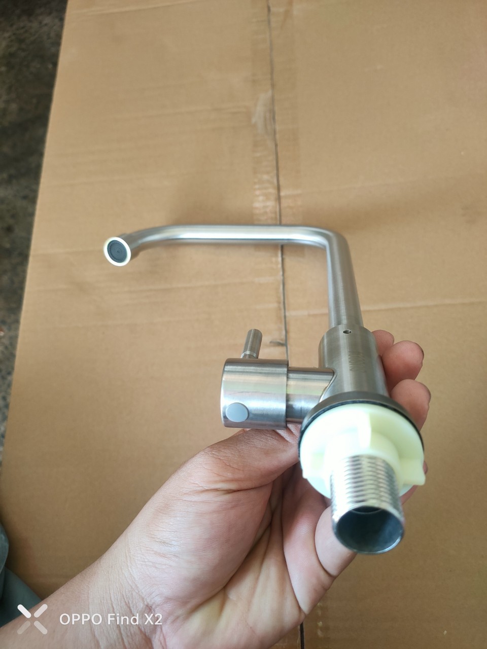 Vòi rửa chén bát Lạnh inox 304 phi 18 dạng cong số 7