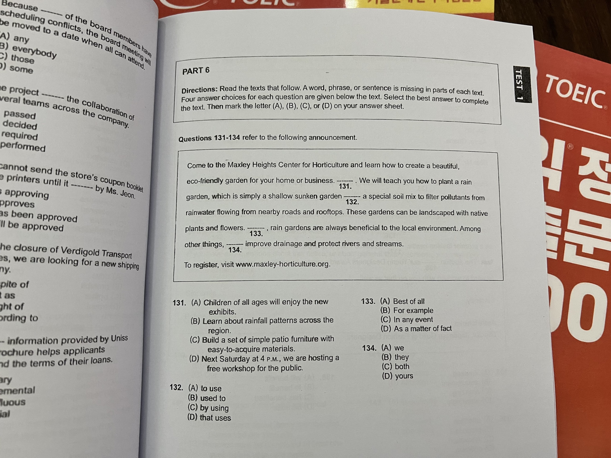 ETS TOEIC 2024 (COMBO 3 CUỐN RC/ LC/ SCRIPT (LỜI THOẠI CUỐN NGHE) - TẶNG FILE AUDIO