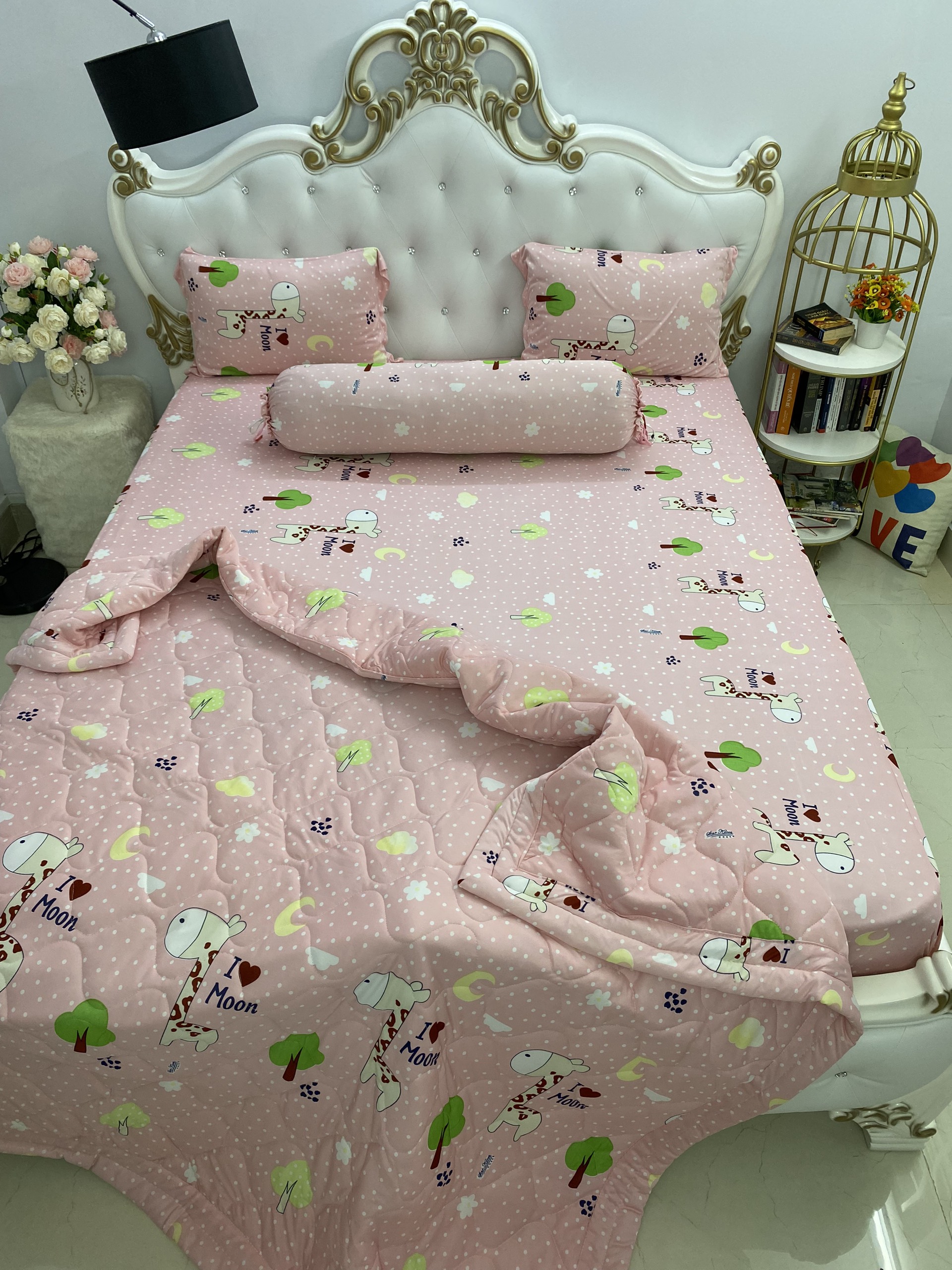 Bộ drap thun Hàn Quốc loại 1 có mền 5 món ( 1 drap + 1 chăn chần bông + 3 áo gối) đủ size