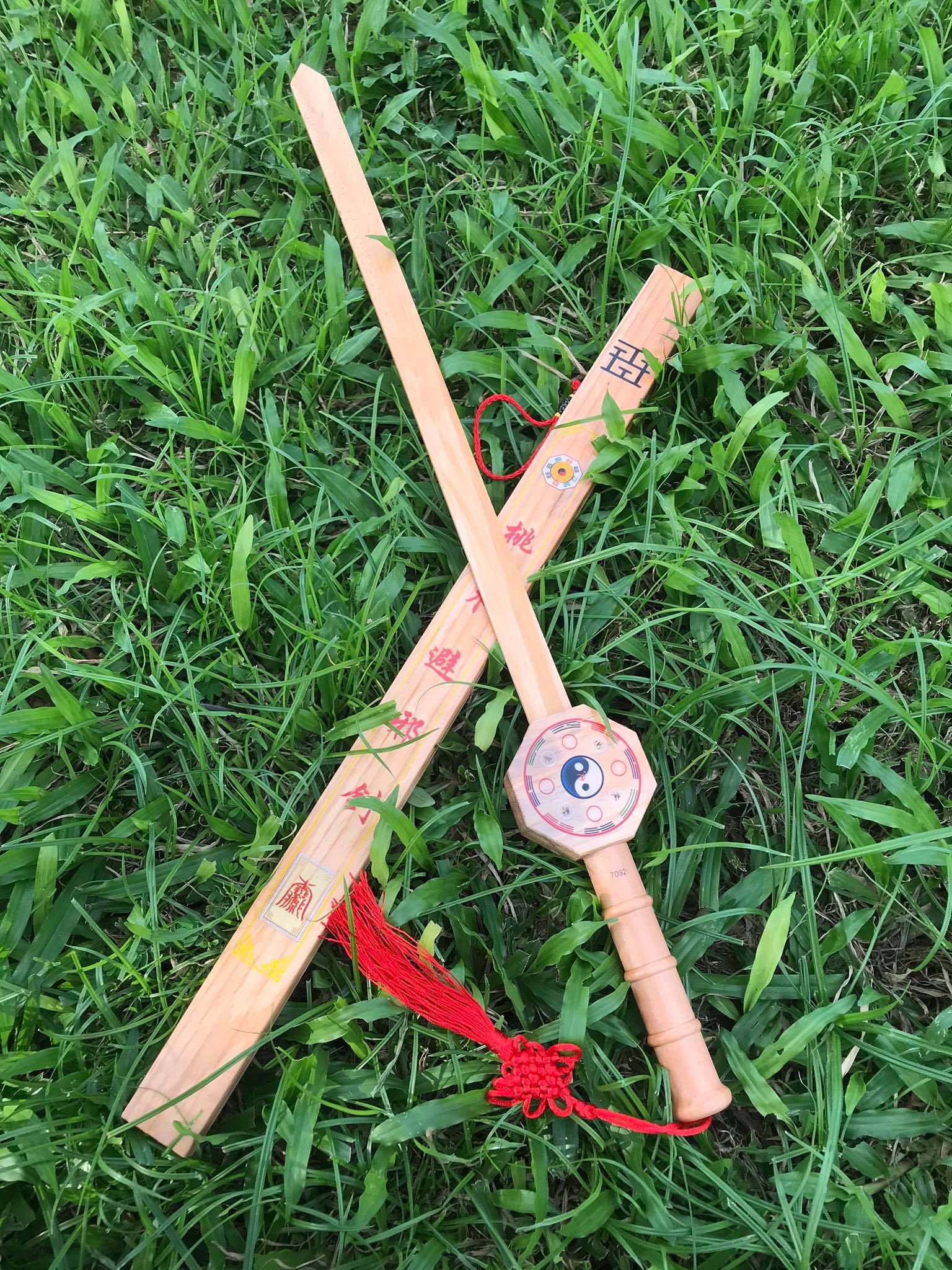 Phương bảo phong thủy bát quái dài 70cm