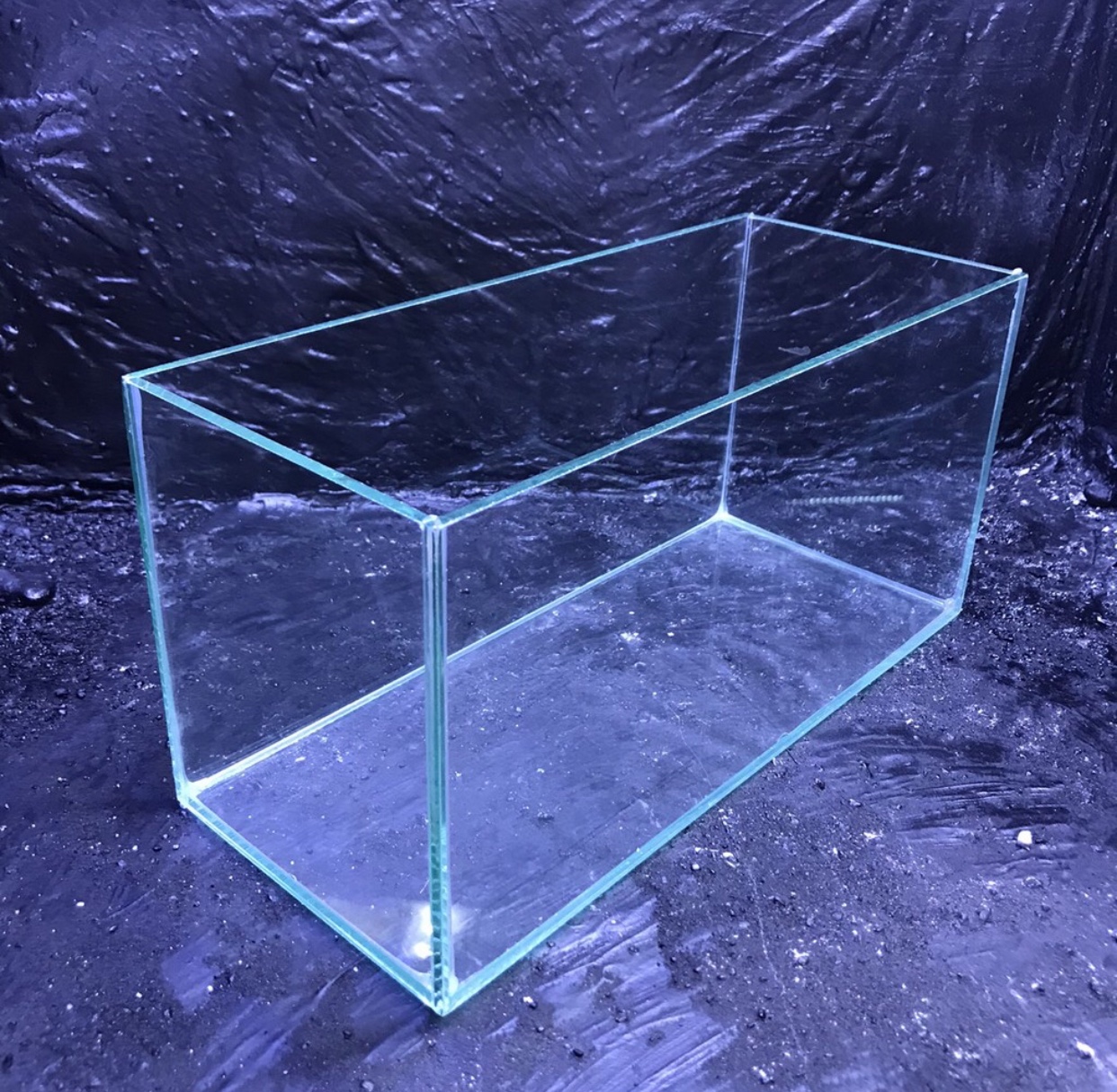 Bể nuôi cá mini 18x13x15