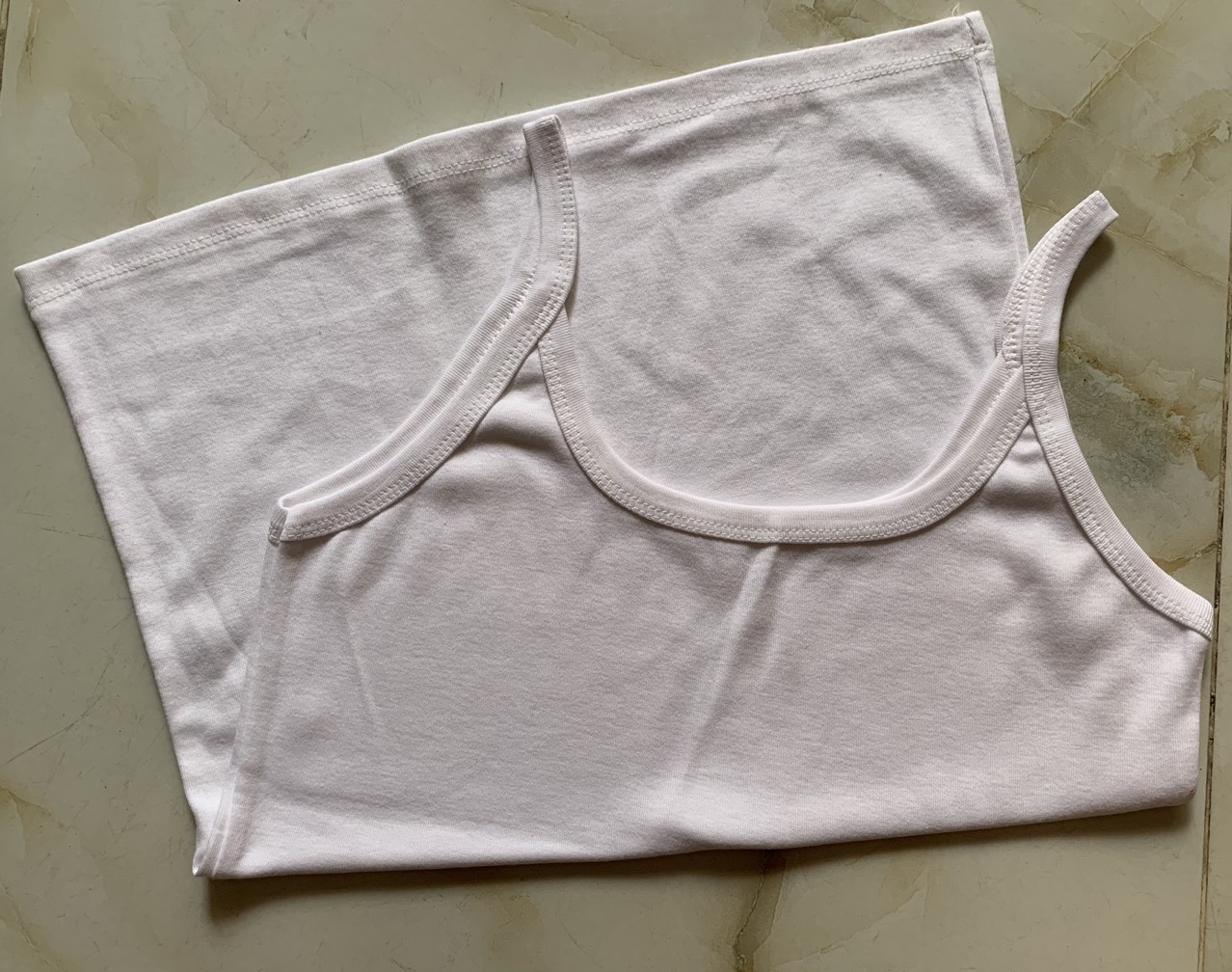 Áo 2 dây nữ chất thun co giản 4 chiều mềm mịn mát