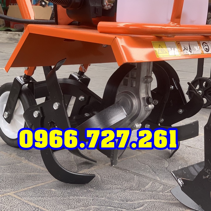 Máy xới đất mini công nghê Nhật Bản