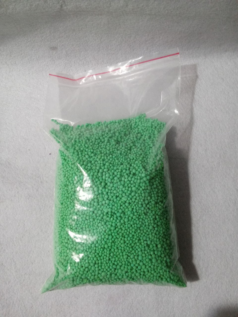 Túi 1 kg phân bón npk một màu 20 20 15