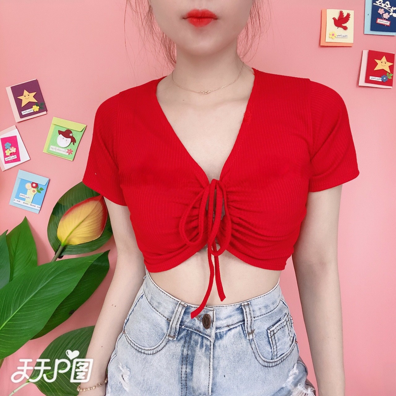 Áo Thun Cổ V Form Croptop Phối Khoen Rút Giữa Ngực Tạo Đường Cong Quyến Rũ TTS0904