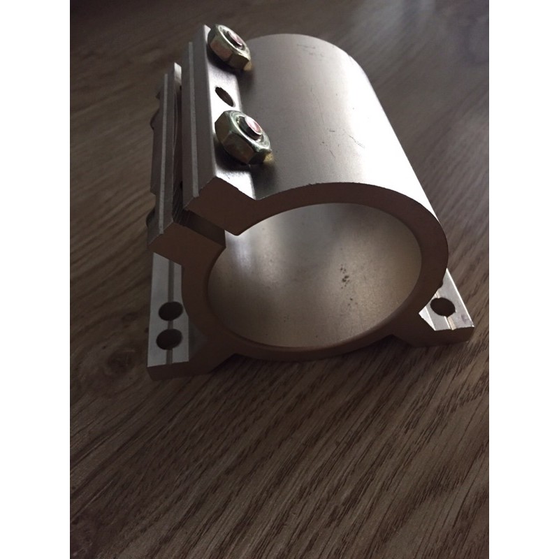 Gá ôm Spindle D65mm cho Spindle 800W