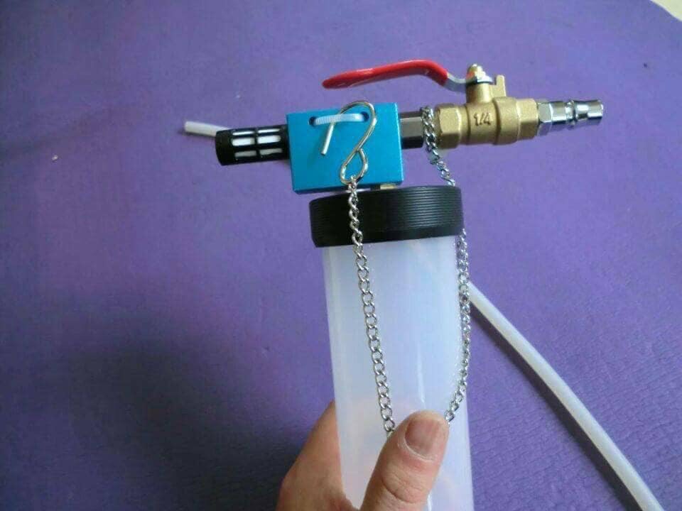 Dụng Cụ Hút Xả E Thay Thế Dầu Phanh Oto Xe Máy Cao Cấp