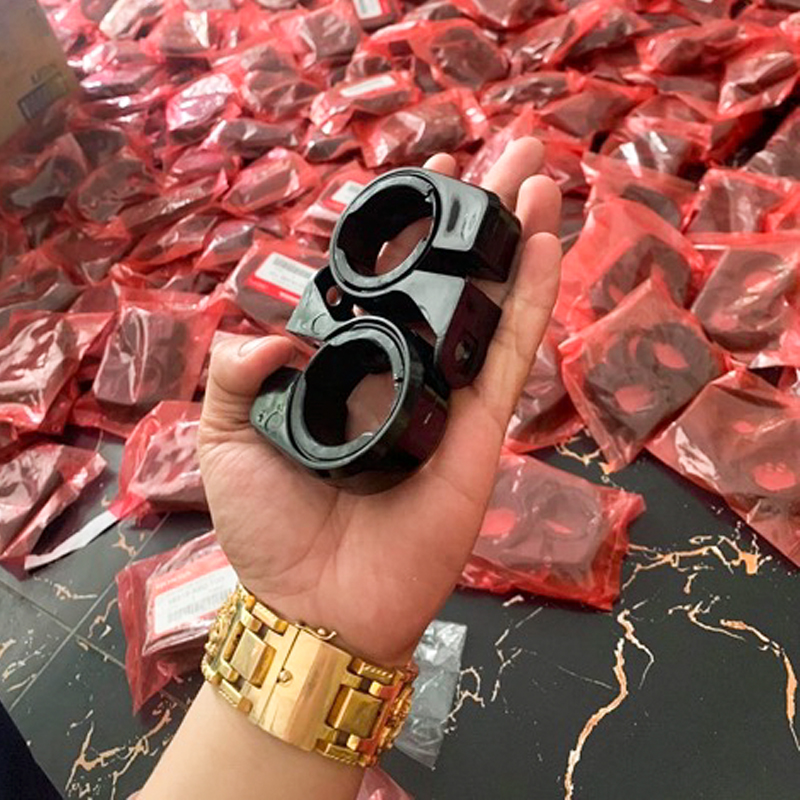 Pat phuộc trước xe máy gắn đồ chơi xe ( giá 1 cặp )