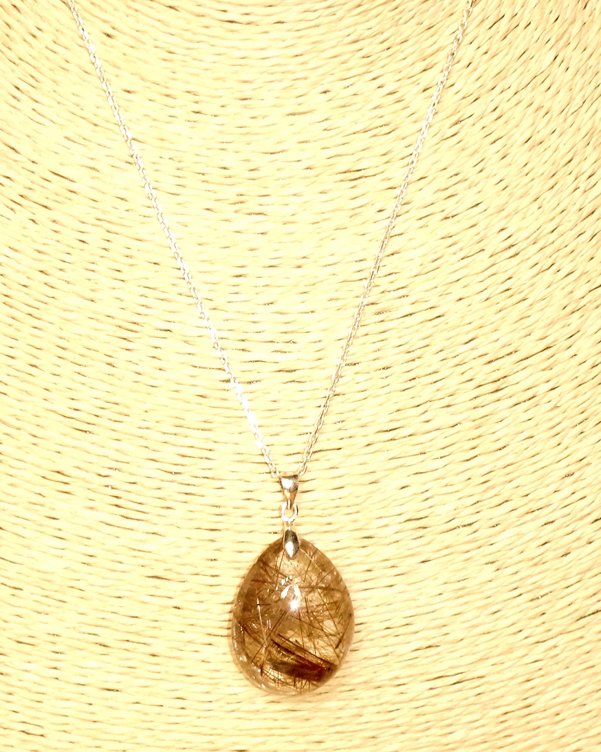 MẶT DÂY CHUYỀN ĐÁ THẠCH ANH TÓC 29,6 CARAT(VÀNG NÂU)