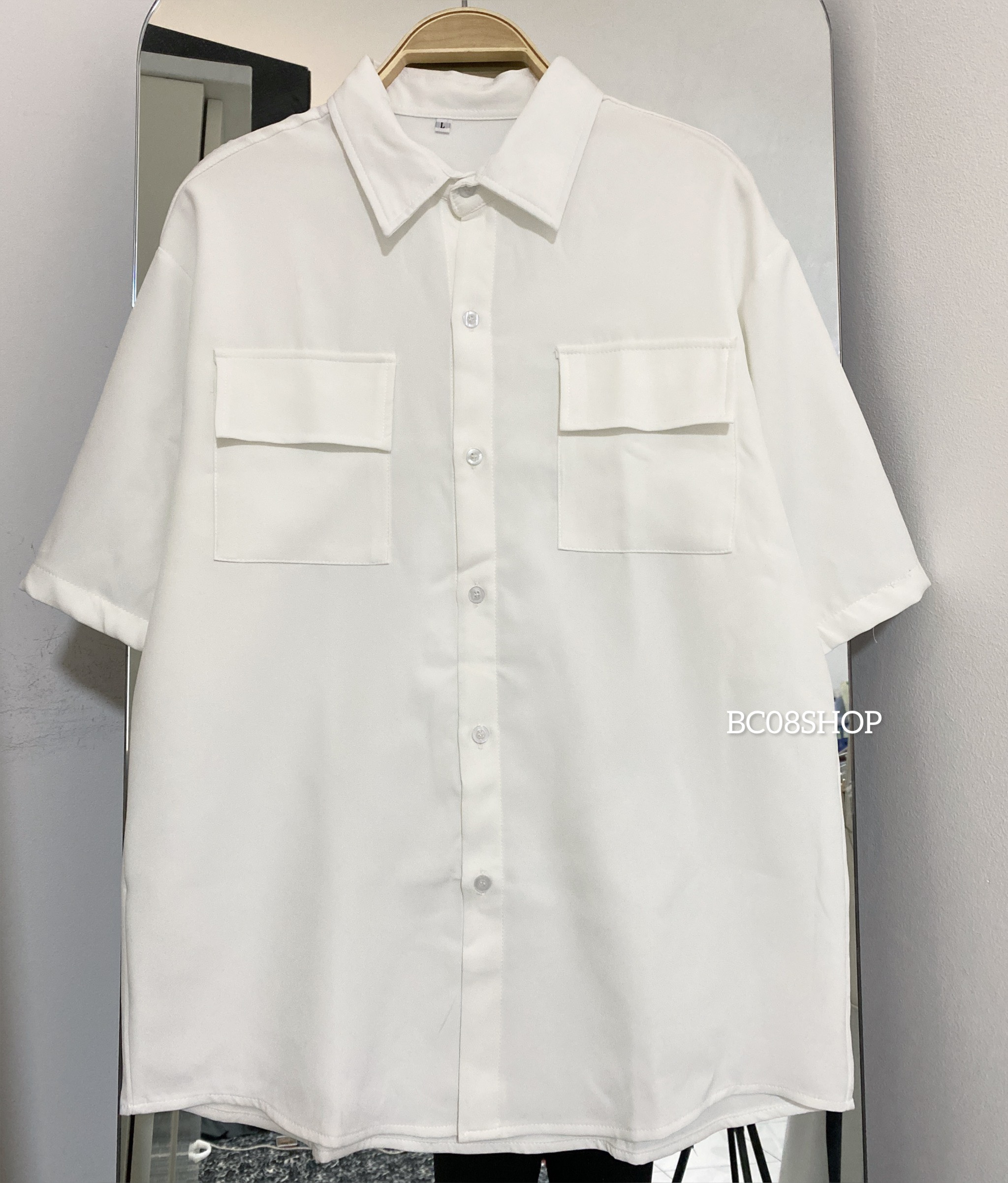 Áo Sơ Mi Tay Lỡ Nam Nữ Basic Chất Vải Cotton 2 màu Đen Trắng