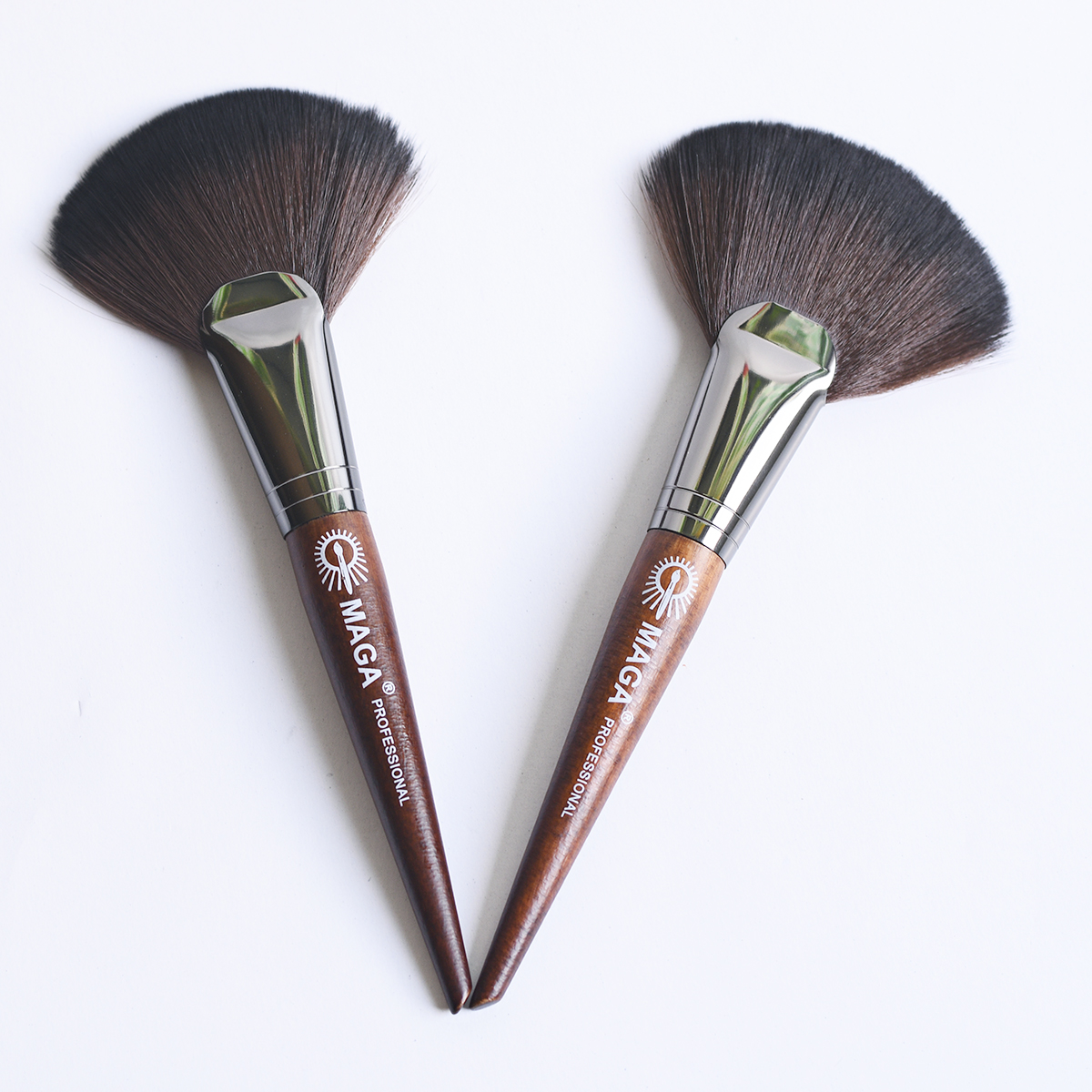 CỌ QUẠT (CỌ PHỦI) POWDER FAN BRUSH LARGE 2