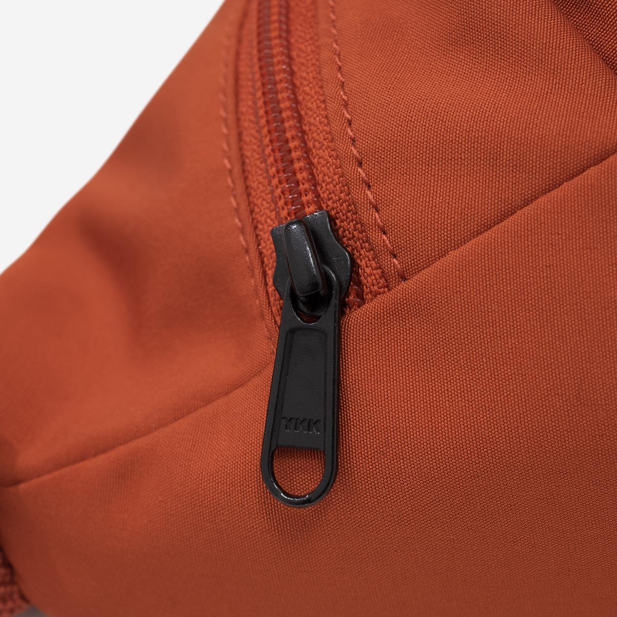 Túi đeo chéo Owl Crossbody/Cam