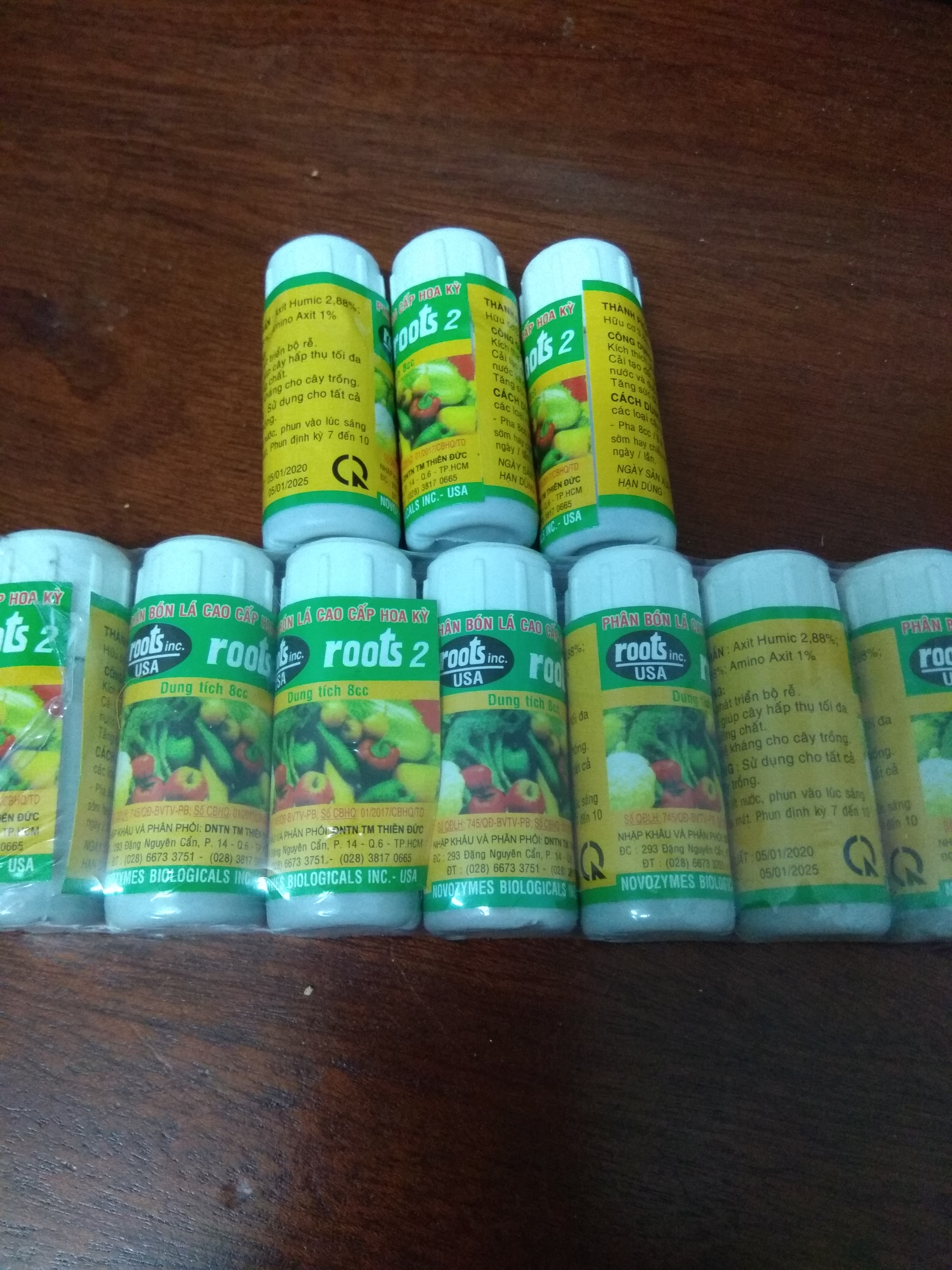 [HCM]Combo 3 chai phân bón lá cao cấp ROOTS 2 -  8ml/1 chai