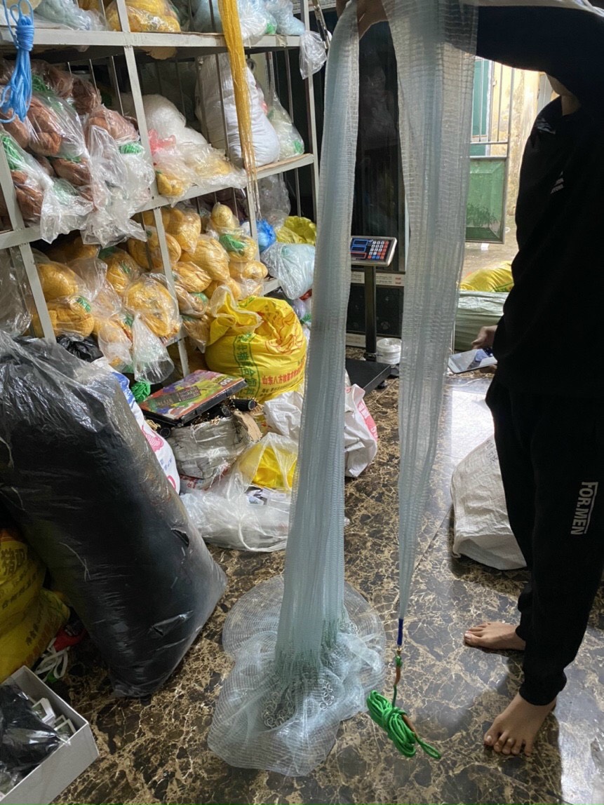 Chài bắt tôm, bắt tép bằng cước mắt 1.3 cm chân xích. chân chì nặng 3.7 kg