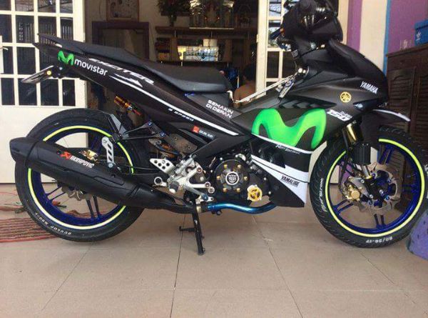 Tem xe exciter 150 movistar trắng đen nhám