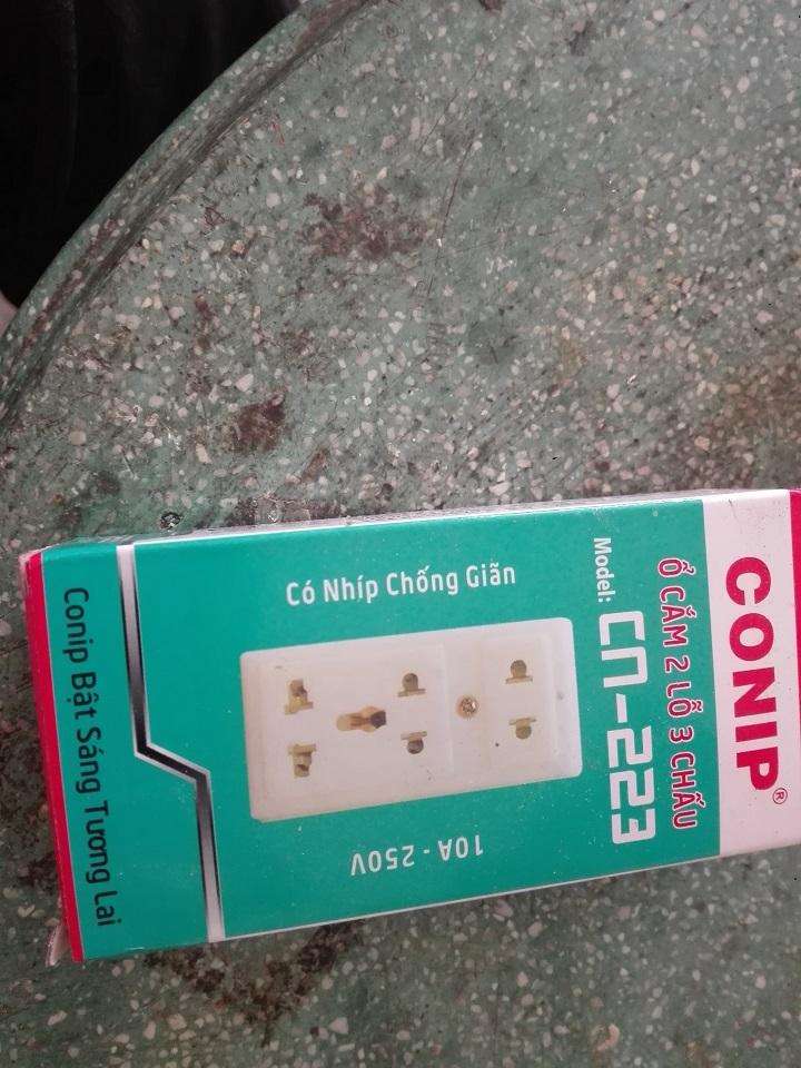 Ổ cắn 3 lỗ nhíp chống giãn