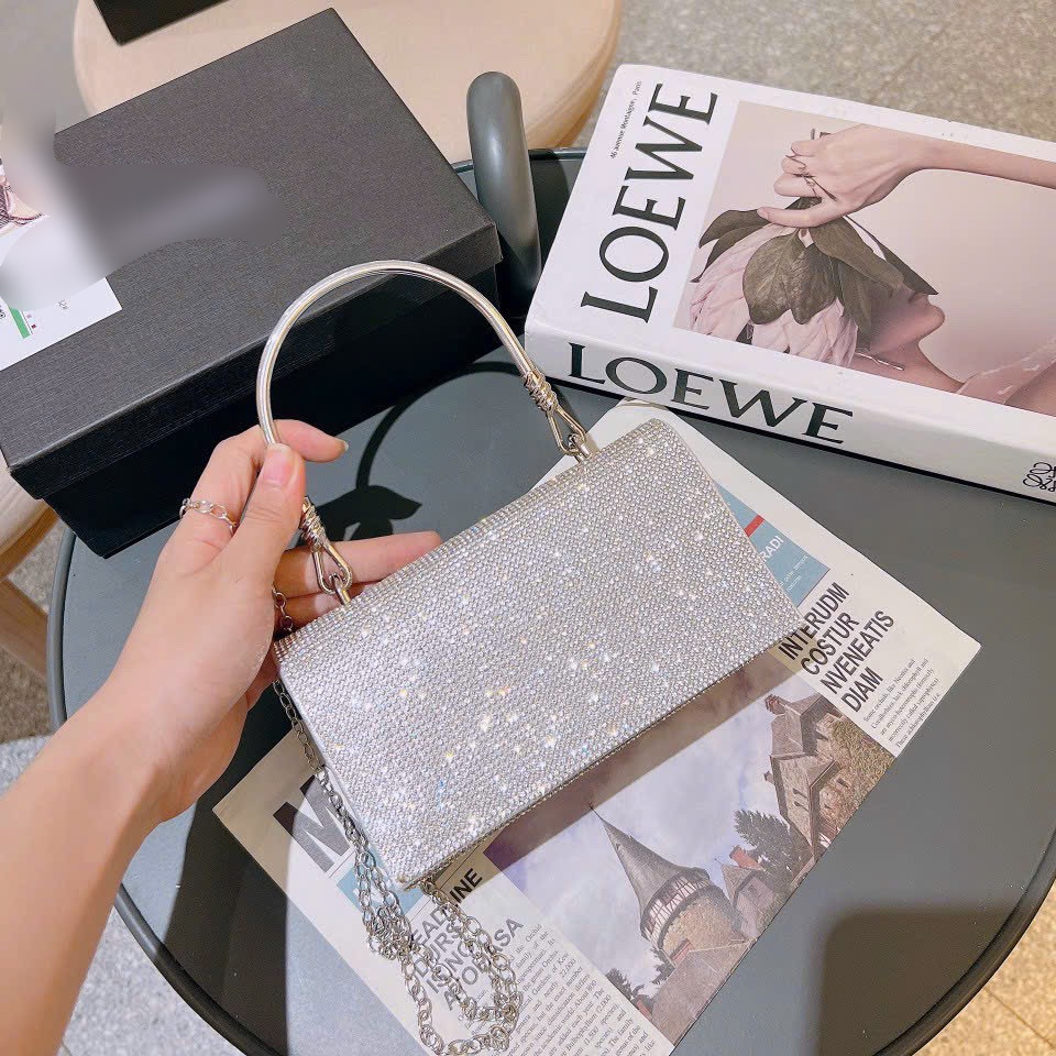 Cluth đính đá dự tiệc bling bling