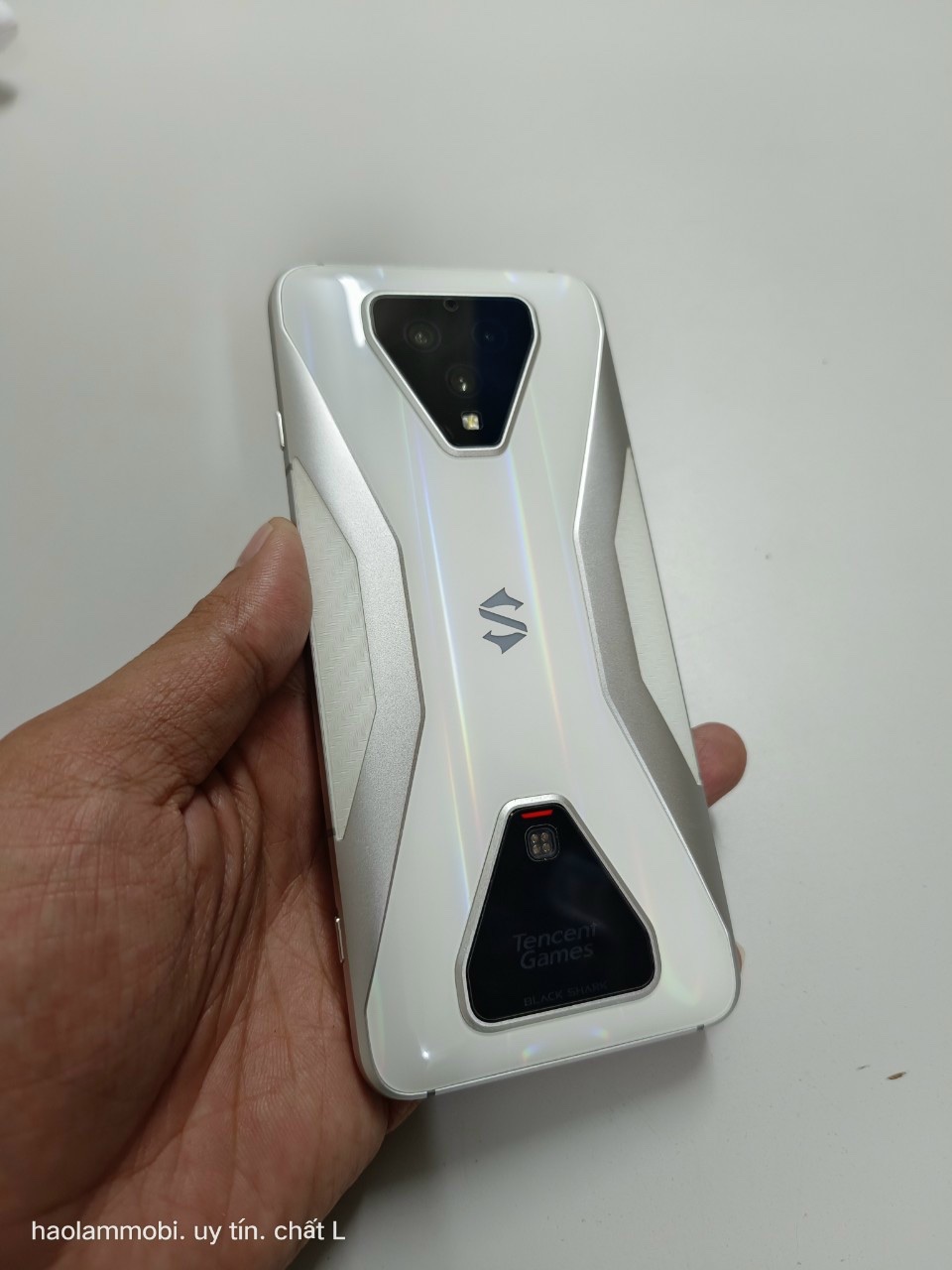Điện thoại Black shark 3 trắng . Đẹp keng . 2sim.