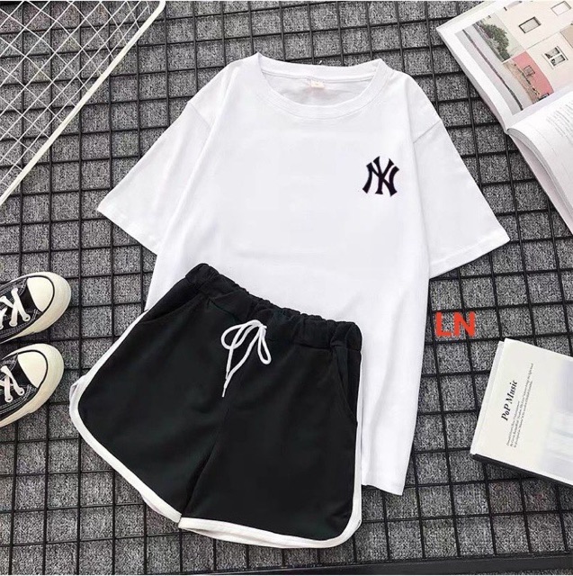 Sét Bộ Đồ Quần Áo Nữ Mặc Ở Nhà Cotton In Hoa Cúc 3D Kèm Quần Đùi Viền Cá Tính