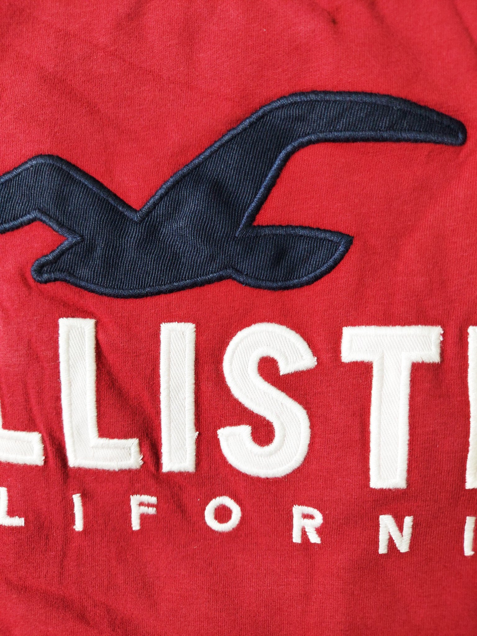 Áo thun Hollister Red California