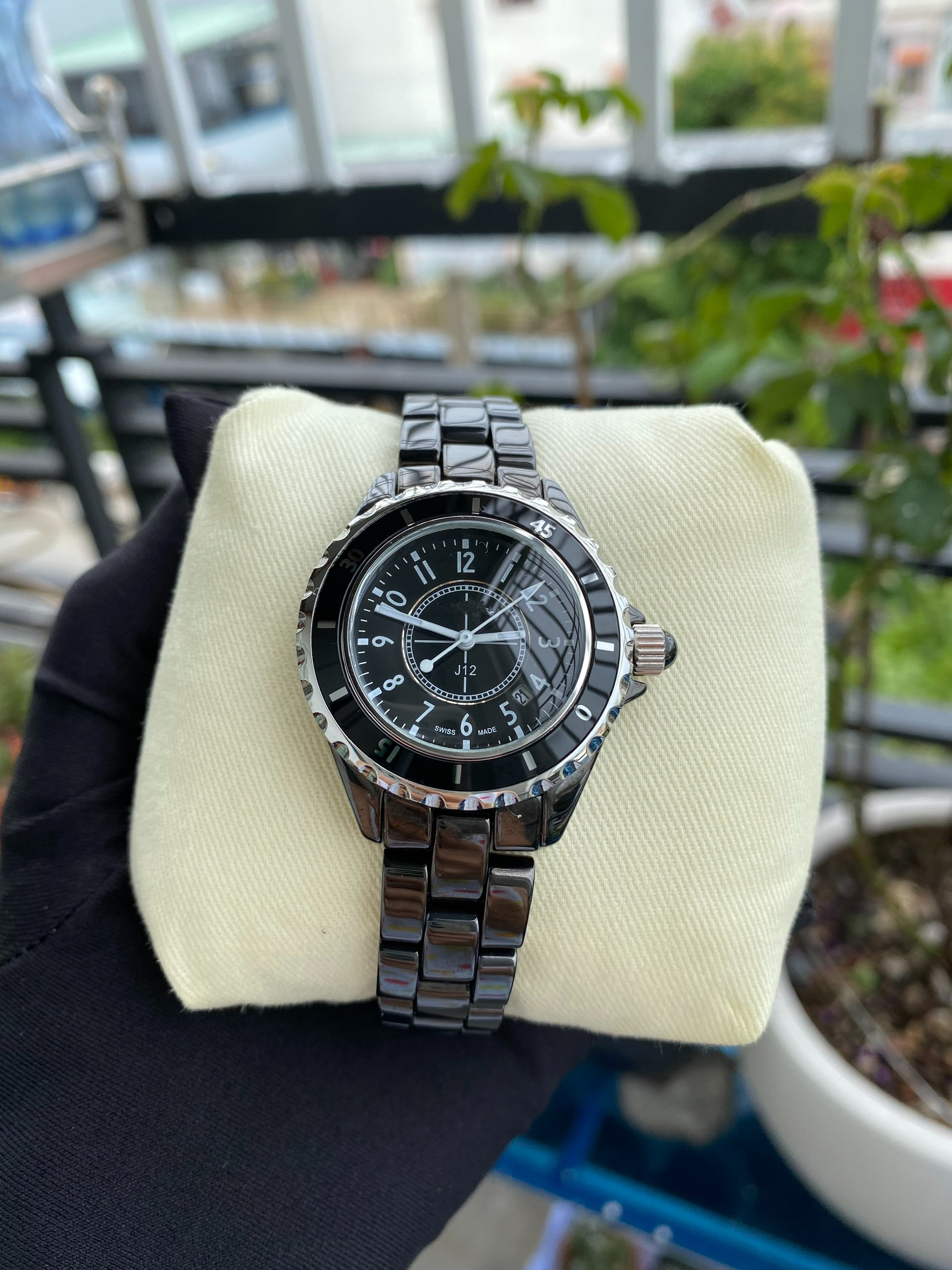 [HCM]Đồng hồ nữ CHỜNEL dây đá ceramic màu đen/trắng ,mặt số - size 34mm(DNHJ12BW)