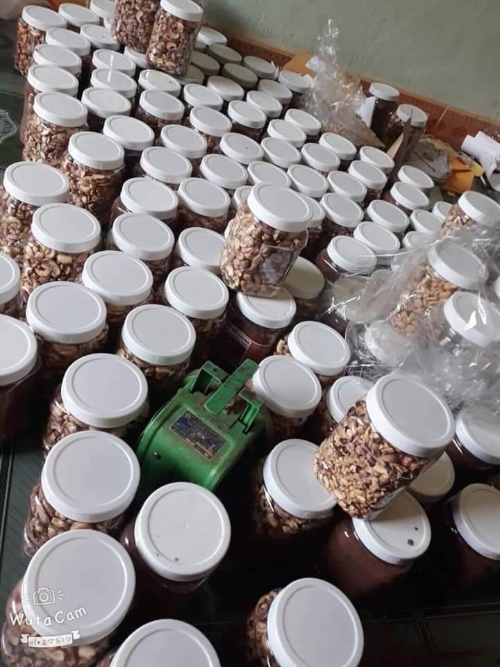1KG HẠT ĐIỀU NGUYÊN HẠT VỎ LỤA A CỒ LOẠI 1