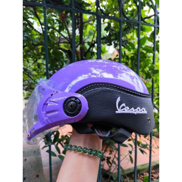 Mũ Bảo Hiểm Vespa Có Kính
