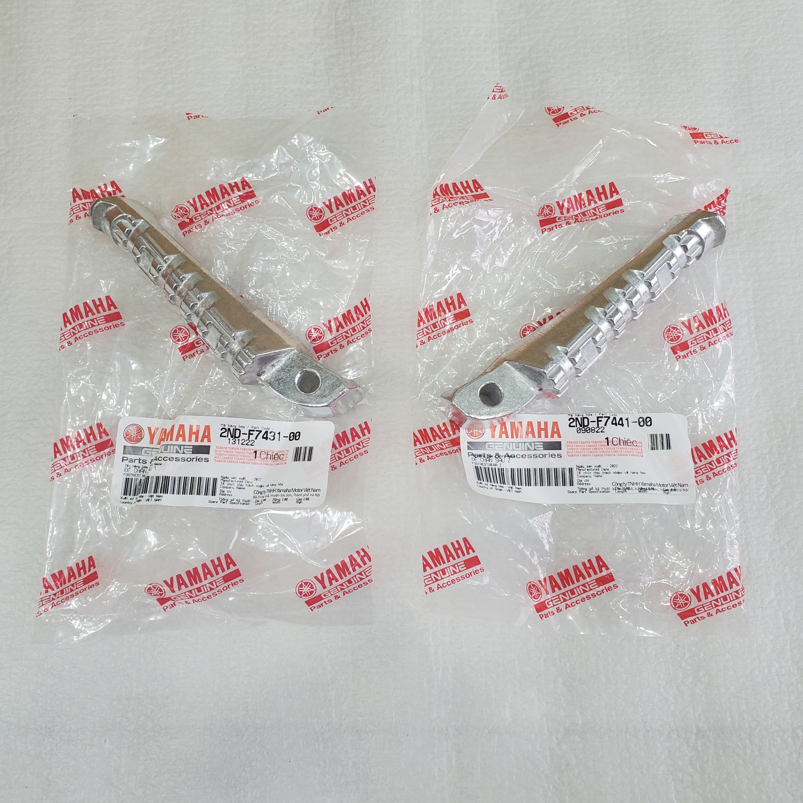 Gác xếp, gác chân sau exciter 150 zin yamaha vn - 2nd-f7441-00/ 2nd-f7431-00