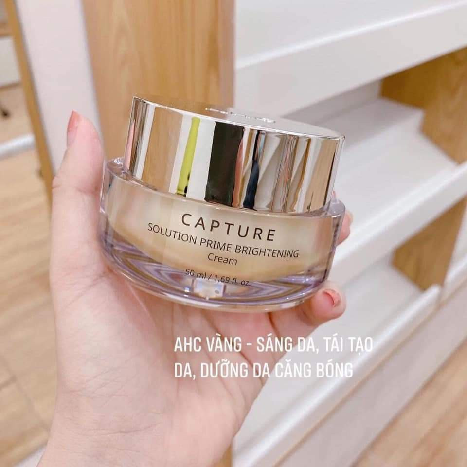 Kem Dưỡng Trắng Da AHC Capture Solution Max Cream 50ML
