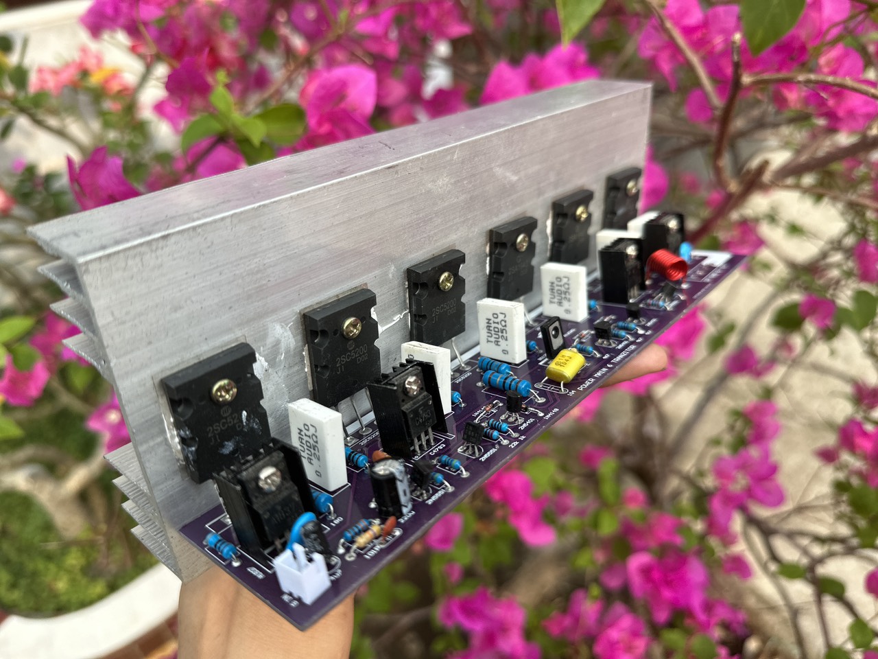 COMNO Mạch Công Suất 6 sò MONO 300W