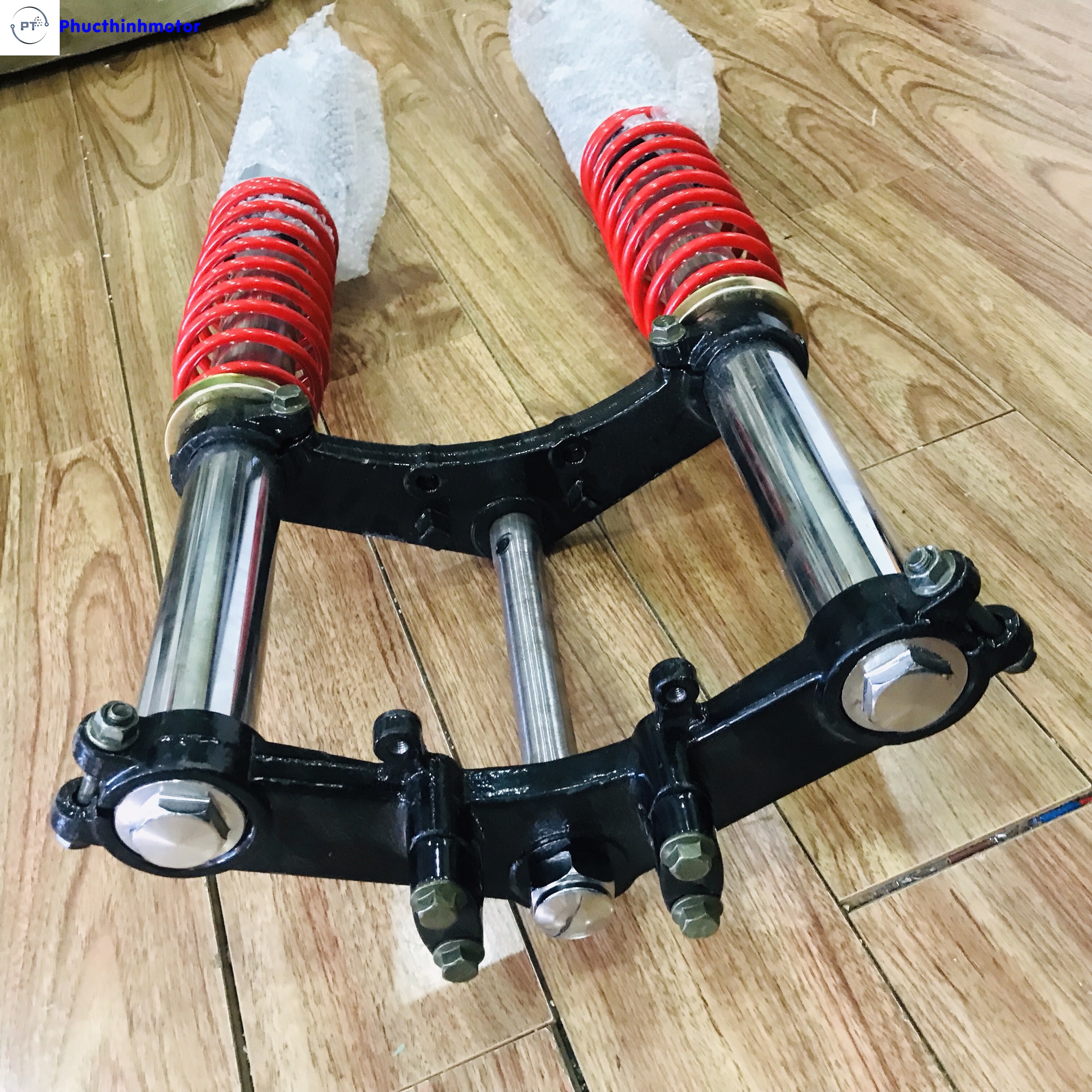 Phuộc trước xe ba bánh