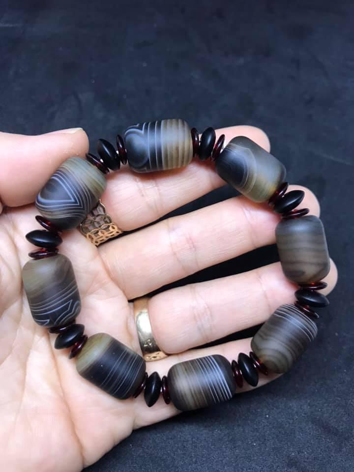 Vòng tay mã não lạt ma tây tạng a5